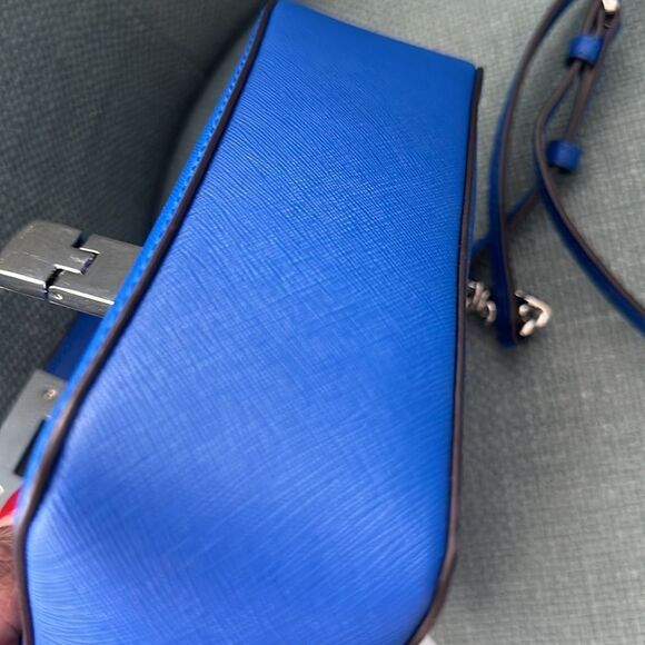 Michael Kors Tina Small Clutch Electric Blue - Picture 8 of 9